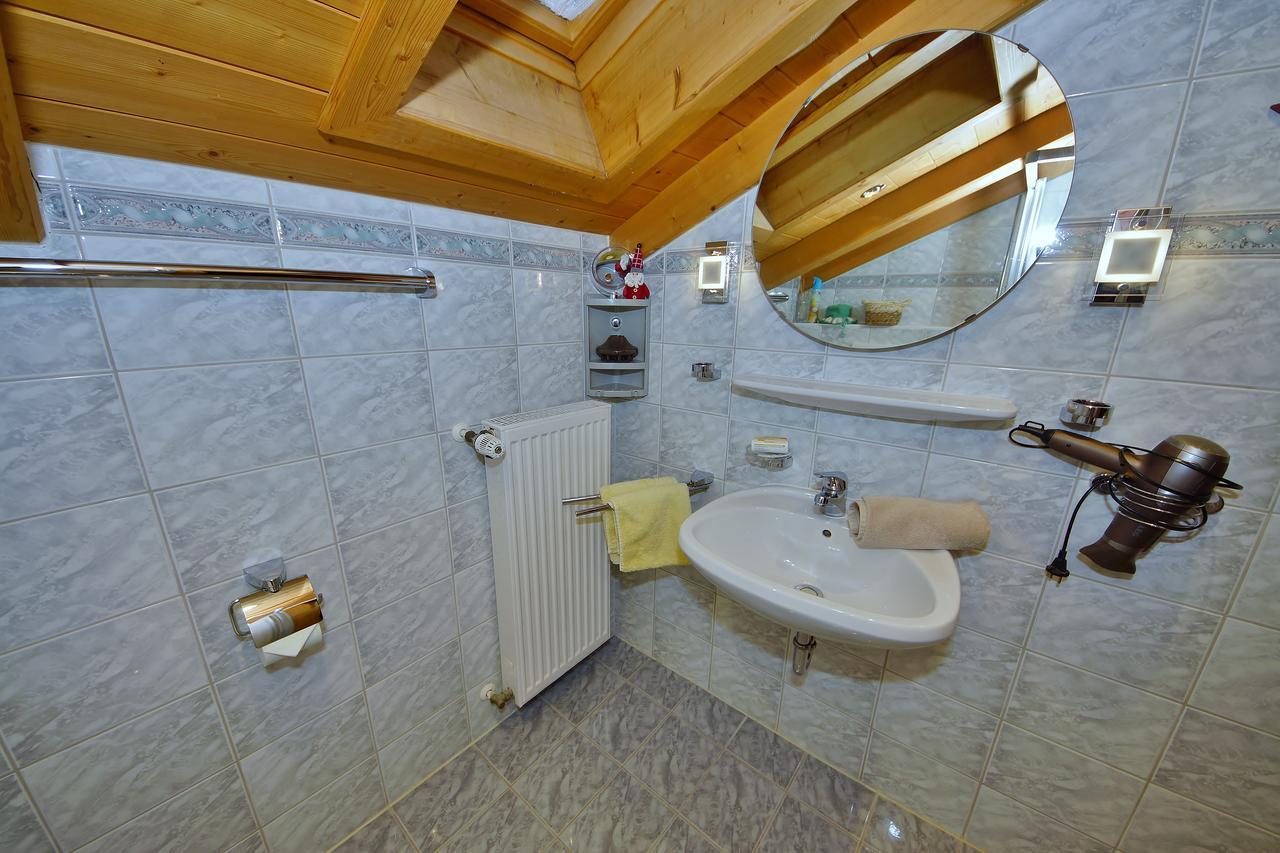 Ferienwohnung Johannesklause มิทเทนวัลด์ ภายนอก รูปภาพ