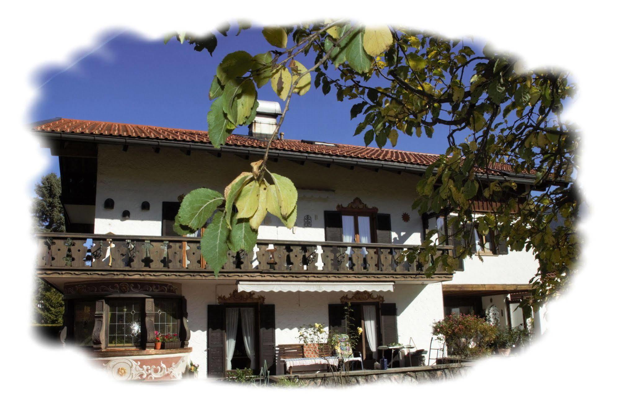Ferienwohnung Johannesklause มิทเทนวัลด์ ภายนอก รูปภาพ